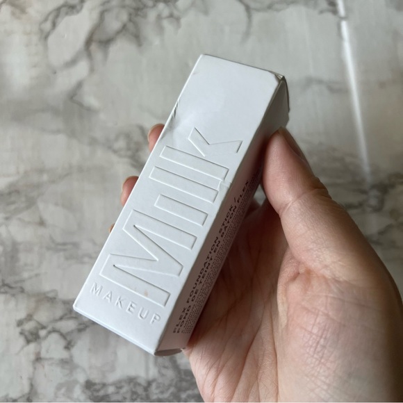milk makeup flex foundation stick praline - Picture 8 of 8